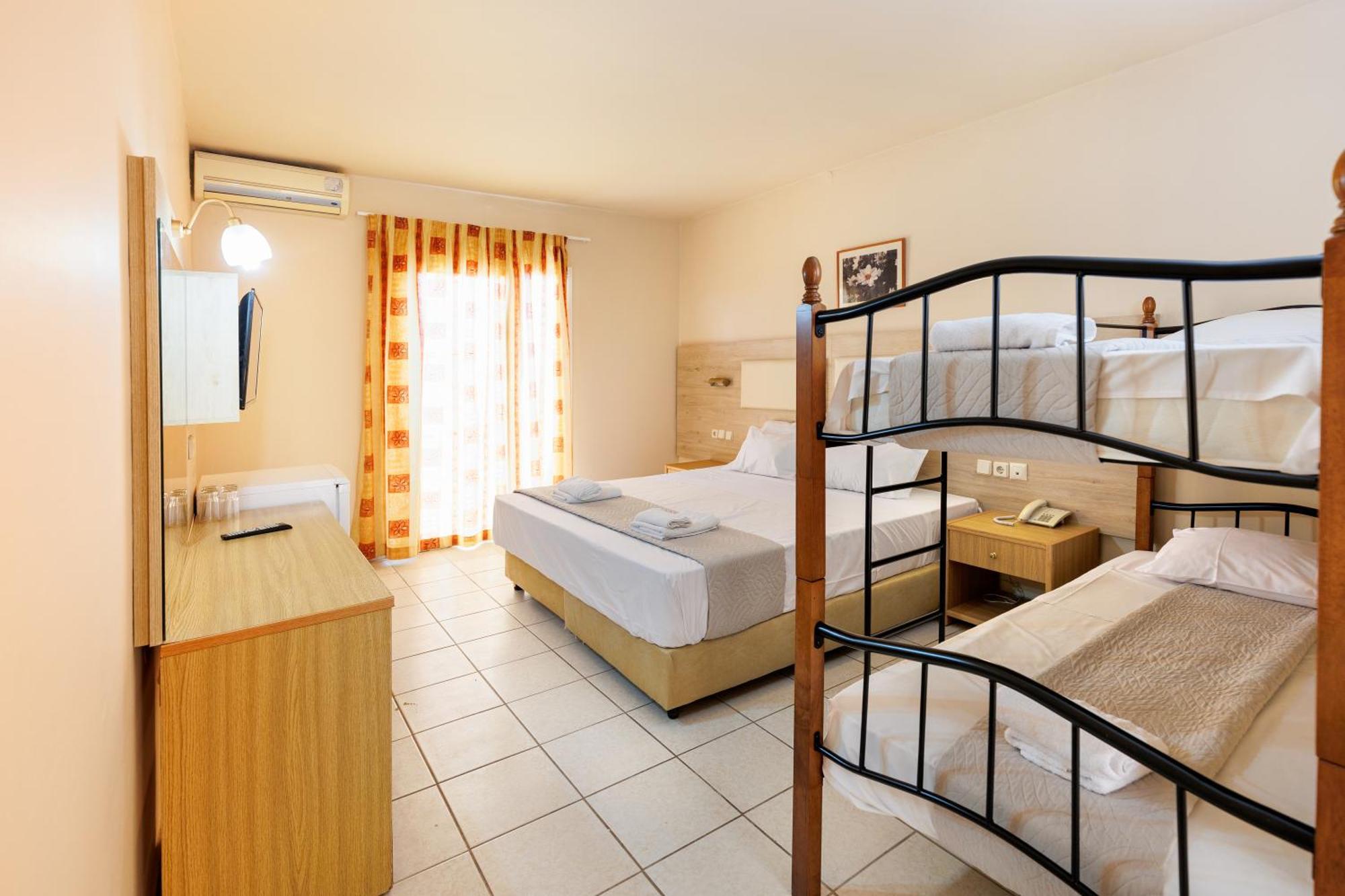 Aqua Sun Village Hersonissos  Exterior photo